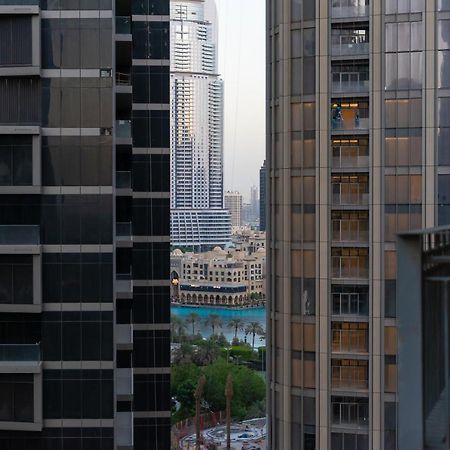 Apartamento Westminster Standpoint Burj Khalifa Dubái Exterior foto