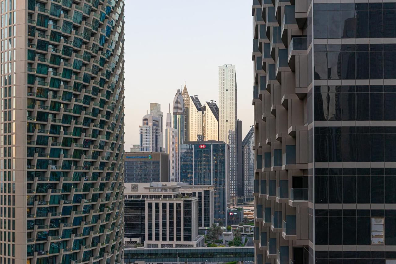 Apartamento Westminster Standpoint Burj Khalifa Dubái Exterior foto
