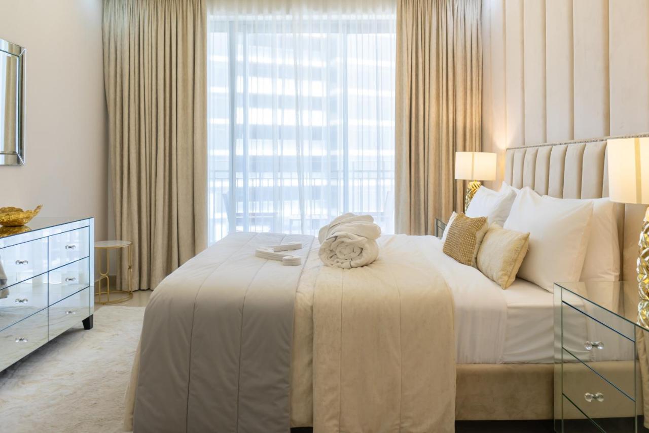 Apartamento Westminster Standpoint Burj Khalifa Dubái Exterior foto
